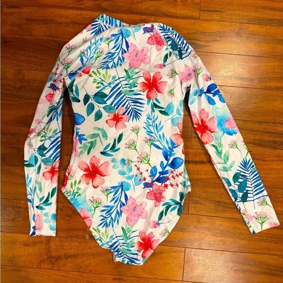 Daci Women Pink Floral Rash Guard Long Sleeve One Piece NWT - Picture 4 of 5